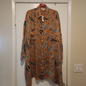 Brown Patterned Button-Up Shirt